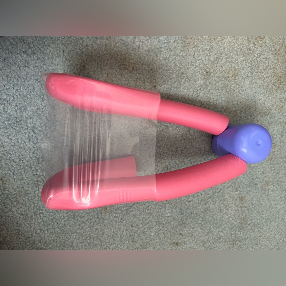 NWOT Multi-Purpose Toner - Compact Leg, Arm,Chest & Waist Trainer - Picture 5 of 13